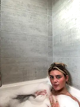 CassyBaby online show from October 2025 02:50:02 PM