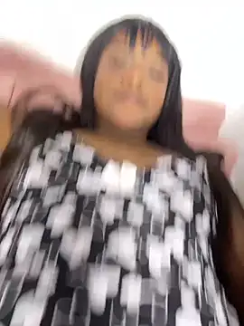 SereiaHott online show from April 2026 06:46:02 PM