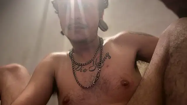 chrisalmeid  online show from April 2026 04:50:01 AM