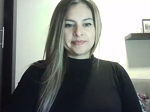 Valery  Rouse  online show from April 2026 03:39:01 AM