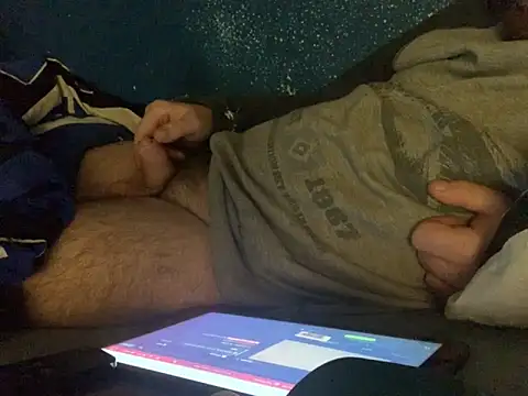 GeilerHSVFAN1989 online show from October 2025 07:34:01 PM