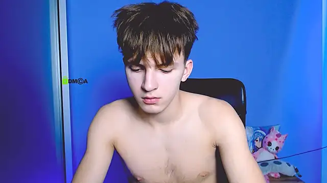 travis wolf  online show from September 2025 05:20:01 AM