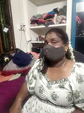 Snapshot of Tamil_Kavitha10 chatting on May 2026 05:31:01 PM Tamil Kavitha10 online show from May 2026 05:31:01 PM