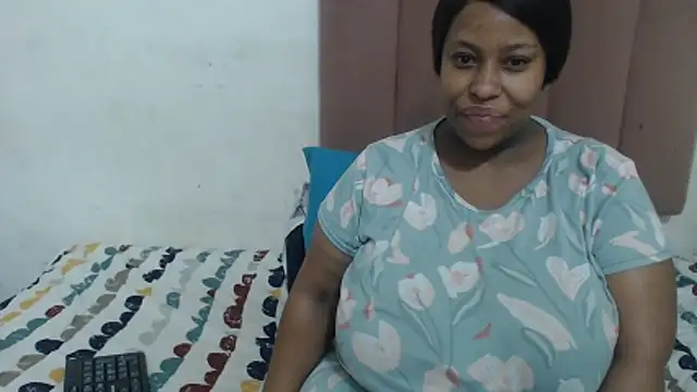 Chubby Queenx255 online show from November 2025 04:11:01 AM