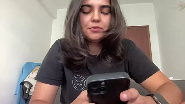 Snapshot of bruninhapt chatting on September 2025 01:22:01 PM bruninhapt online show from September 2025 01:22:01 PM