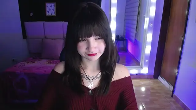  Charlotte Collins  online show from November 2025 05:27:01 PM