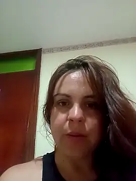 CARITOMIO online show from December 2025 01:21:02 AM