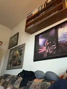 Stephanie1984 online show from April 2026 04:37:01 PM