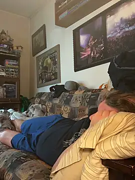 Stephanie1984 online show from April 2026 04:43:02 AM