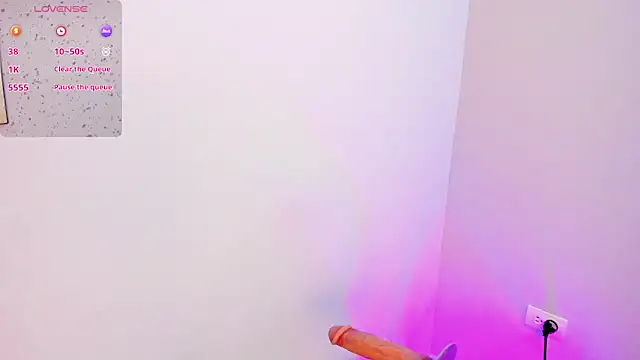 Mia Valentine  online show from February 2026 08:34:01 PM