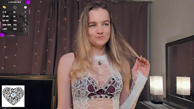 KerenFurguson online show from September 2025 07:14:02 PM