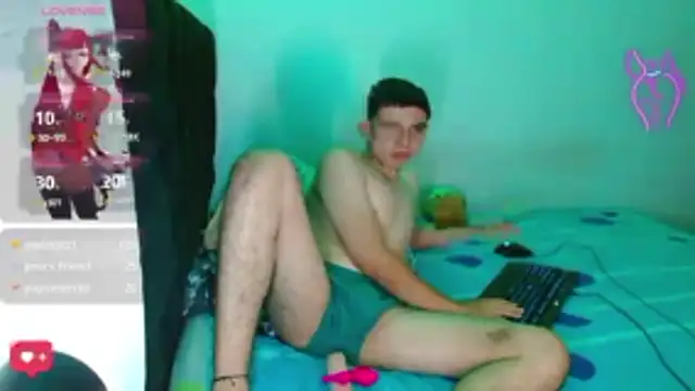 Snapshot of NoahAyala chatting on November 2025 06:02:02 AM NoahAyala online show from November 2025 06:02:02 AM