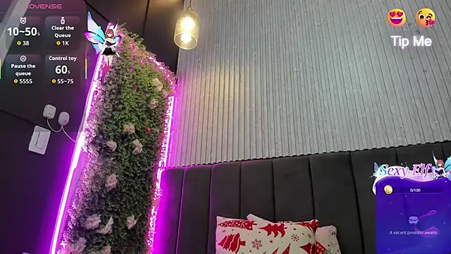 Skarlett hot  online show from December 2025 08:35:01 PM