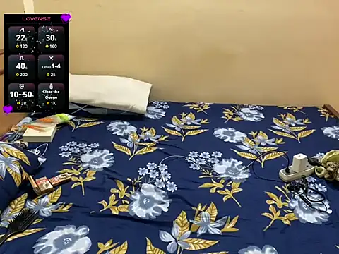 LuvLayla online show from April 2026 06:57:01 PM