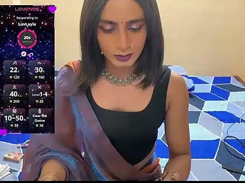 Snapshot of LuvLayla chatting on April 2026 09:01:01 PM LuvLayla online show from April 2026 09:01:01 PM