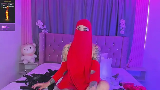 Nayla-Mouna online show from June 2026 07:48:01 PM