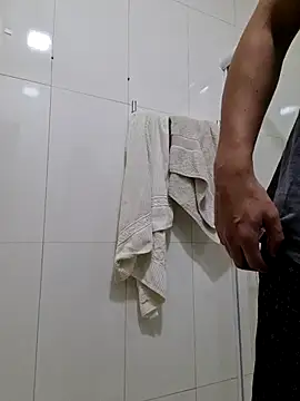 dancaEstrip online show from November 2025 02:44:02 AM