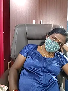 Snapshot of umashreetamil chatting on February 2026 03:08:01 PM umashreetamil online show from February 2026 03:08:01 PM