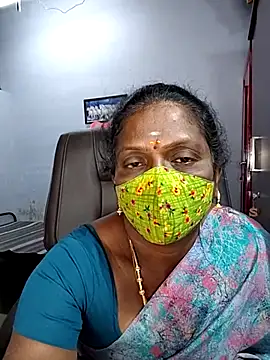 Snapshot of umashreetamil chatting on February 2026 06:26:02 PM umashreetamil online show from February 2026 06:26:02 PM