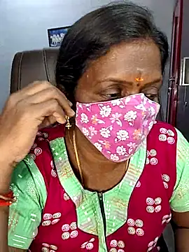 Snapshot of umashreetamil chatting on February 2026 06:51:02 PM umashreetamil online show from February 2026 06:51:02 PM