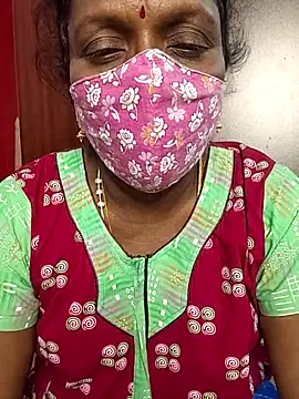 Snapshot of umashreetamil chatting on March 2026 03:40:01 PM umashreetamil online show from March 2026 03:40:01 PM