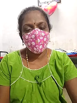 Snapshot of umashreetamil chatting on March 2026 06:04:01 PM umashreetamil online show from March 2026 06:04:01 PM