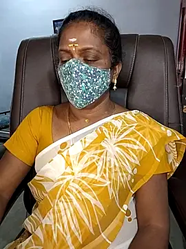 Snapshot of umashreetamil chatting on March 2026 02:15:01 AM umashreetamil online show from March 2026 02:15:01 AM