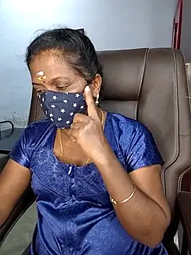 Snapshot of umashreetamil chatting on March 2026 05:52:01 PM umashreetamil online show from March 2026 05:52:01 PM