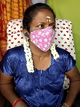 Snapshot of umashreetamil chatting on March 2026 05:05:01 PM umashreetamil online show from March 2026 05:05:01 PM