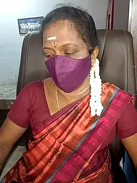 Snapshot of umashreetamil chatting on March 2026 02:55:01 AM umashreetamil online show from March 2026 02:55:01 AM