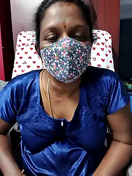 Snapshot of umashreetamil chatting on April 2026 06:38:01 PM umashreetamil online show from April 2026 06:38:01 PM