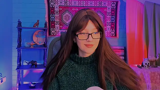 Snapshot of AliceWelch_ chatting on October 2025 08:23:01 AM AliceWelch online show from October 2025 08:23:01 AM