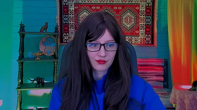 Snapshot of AliceWelch_ chatting on October 2025 08:13:01 AM AliceWelch online show from October 2025 08:13:01 AM