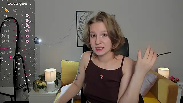 Snapshot of Hailey_Foxy chatting on September 2025 08:51:02 AM Hailey Foxy online show from September 2025 08:51:02 AM