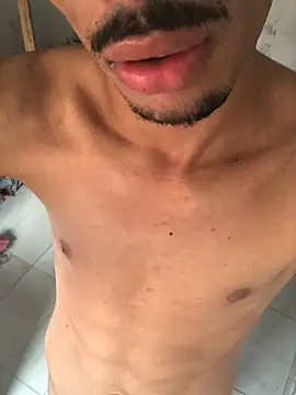 UsualSummer2 online show from April 2026 02:17:02 PM