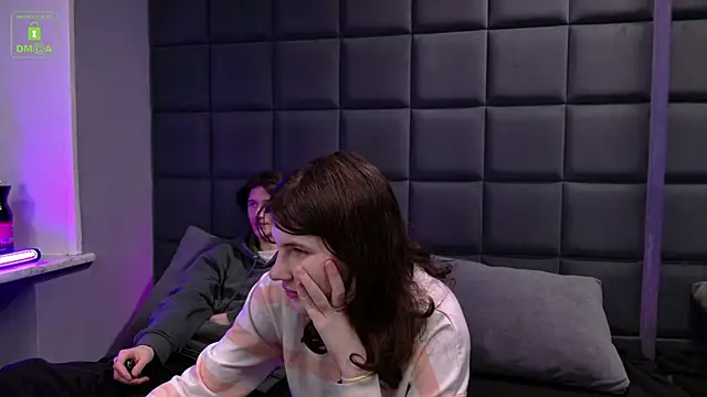 ViviaraNGendy online show from October 2025 03:31:02 PM