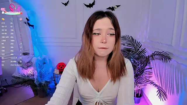 Lina Glow online show from October 2025 06:48:01 AM