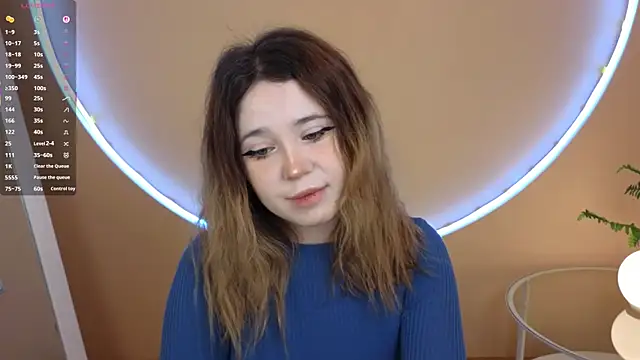 Lina Glow online show from November 2025 07:07:01 AM