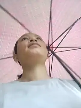 simi-lucy online show from September 2025 12:44:02 AM