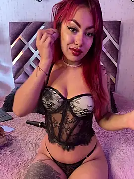 Laila Pink online show from October 2025 04:39:01 PM