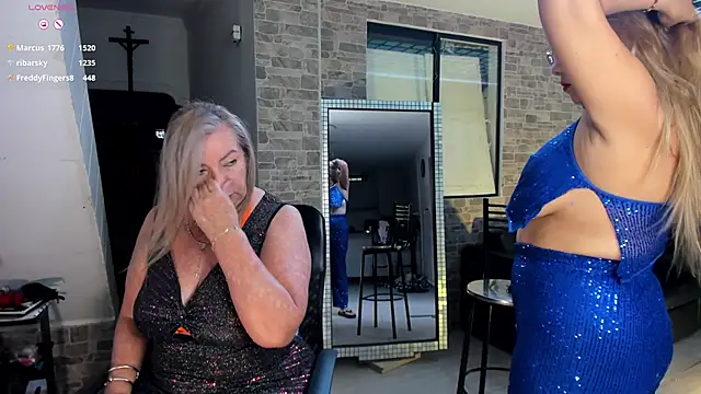  SARAI DUPONT online show from April 2026 10:11:01 PM