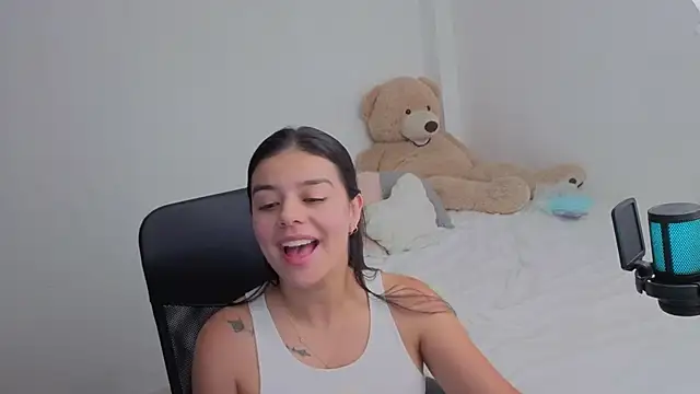 valerihouse online show from March 2026 01:00:02 AM