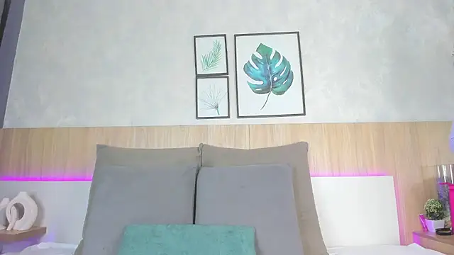 mia gate online show from November 2025 11:32:02 AM