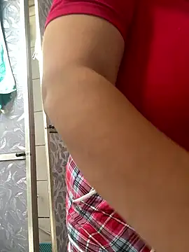 bruna438 online show from January 2026 01:46:01 PM