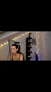 SophieFleur online show from September 2025 11:33:02 AM