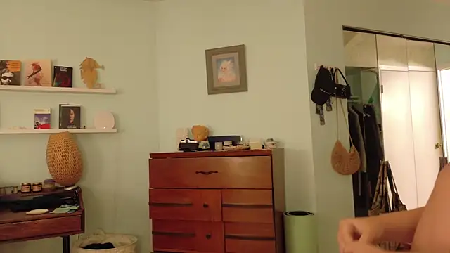 sicklitgirl online show from October 2025 03:23:02 PM