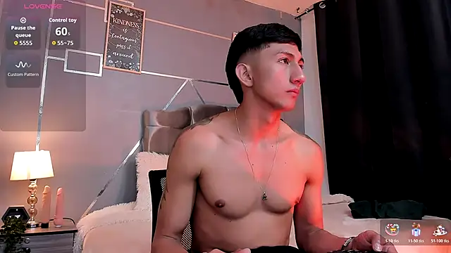 oliver mr  online show from December 2025 08:04:01 PM