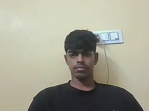 Snapshot of monster_33 chatting on April 2026 04:52:01 PM monster 33 online show from April 2026 04:52:01 PM
