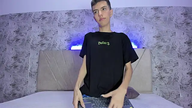 dylan 202520  online show from September 2025 11:48:01 AM