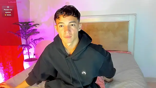 eroseliam online show from March 2026 02:57:02 AM